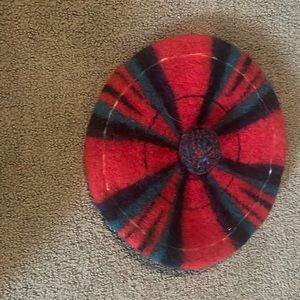 Scottish hat